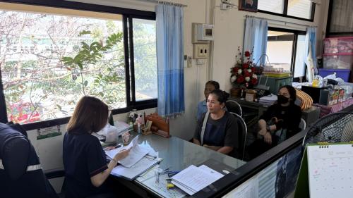 ดำเนินการทำสัญญาโครงการเงินทุนหมุนเวียนกองทุนพัฒนาบทบาทสตรี